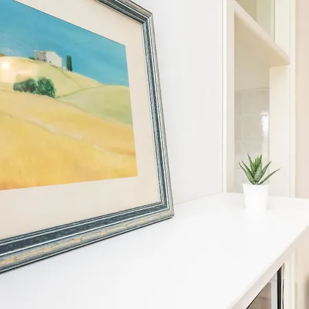 Patty Sweet Home, Centro *