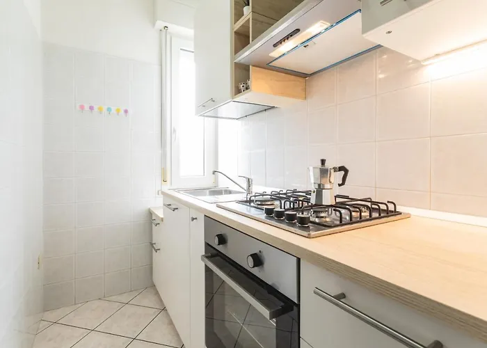 Patty Sweet Home, Centro *