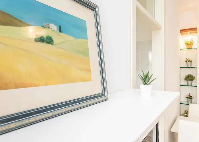 Patty Sweet Home, Centro *